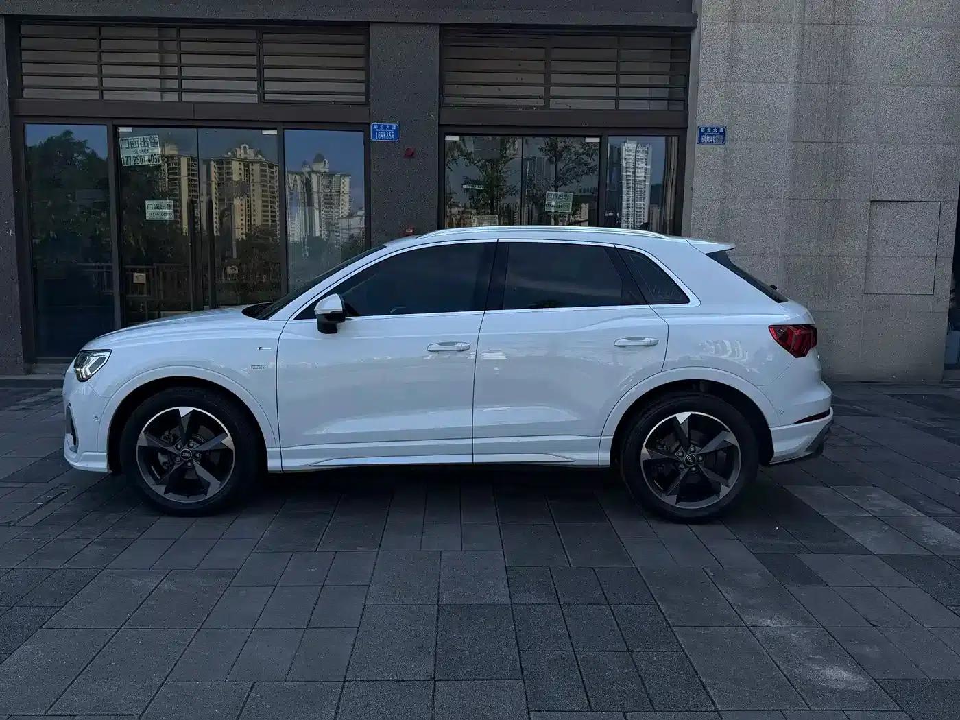 Audi Q3 2023 35 TFSI Fashion Dynamic (1.4T) — миниатюра 3