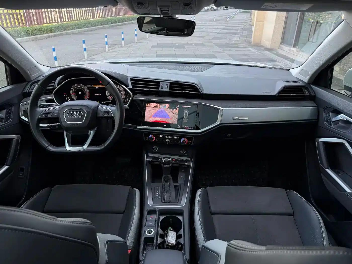Audi Q3 2023 35 TFSI Fashion Dynamic (1.4T) — миниатюра 7