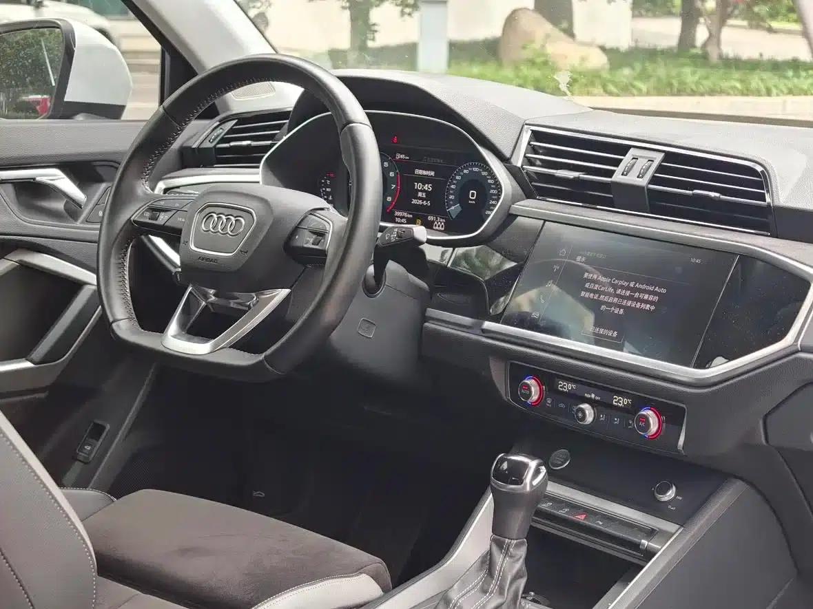 Audi Q3 2019 40 TFSI Fashion Dynamic Edition — миниатюра 10