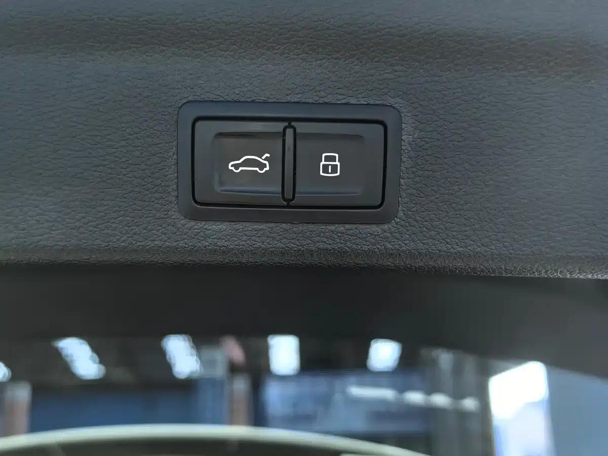 Audi Q3 2022 35 TFSI Fashion Dynamic Edition — миниатюра 25