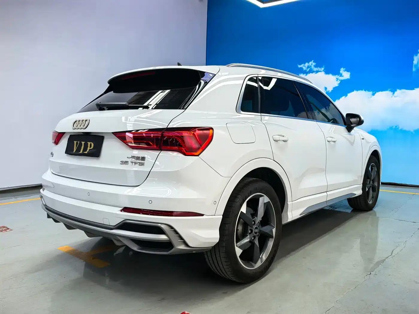Audi Q3 2022 35 TFSI Fashion Dynamic Edition — миниатюра 4