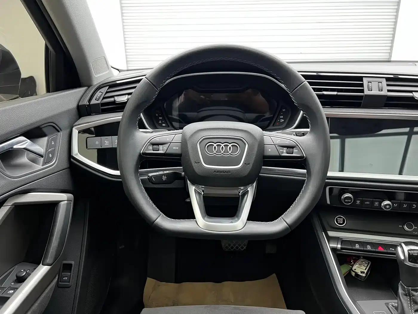 Audi Q3 2022 35 TFSI Fashion Dynamic Edition — миниатюра 12