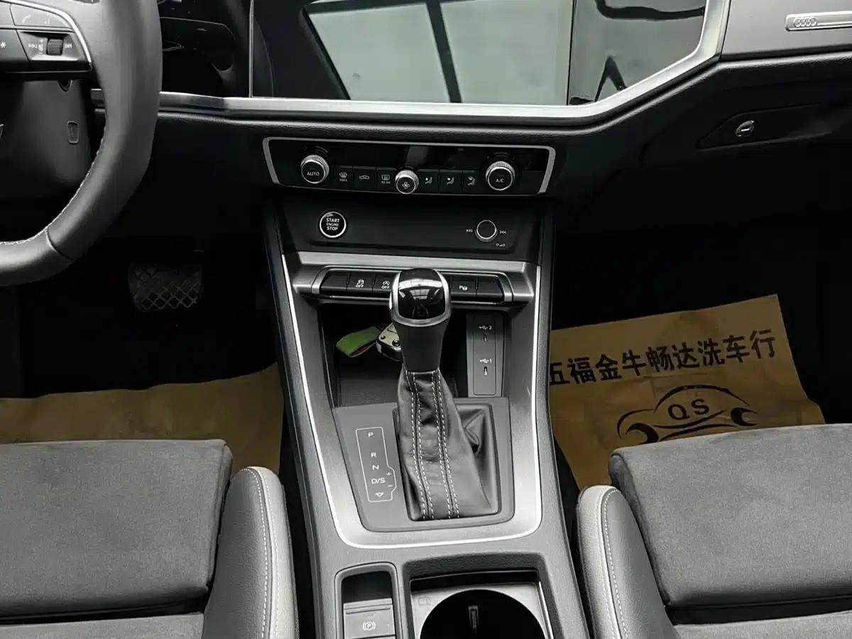 Audi Q3 2022 35 TFSI Fashion Dynamic Edition — миниатюра 13