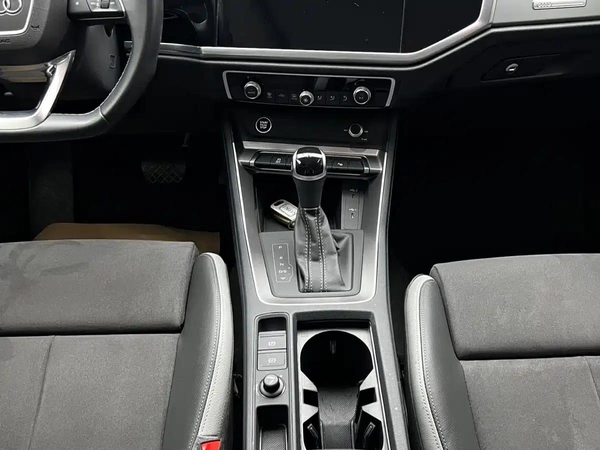 Audi Q3 2022 35 TFSI Fashion Dynamic Edition — миниатюра 11
