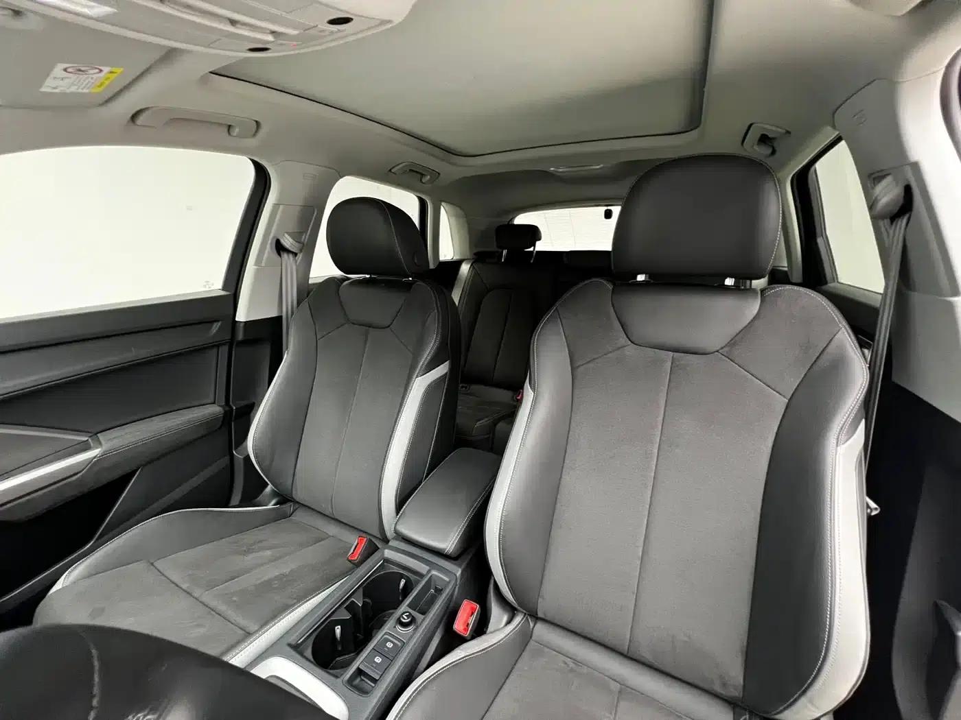 Audi Q3 2022 35 TFSI Fashion Dynamic Edition — миниатюра 12