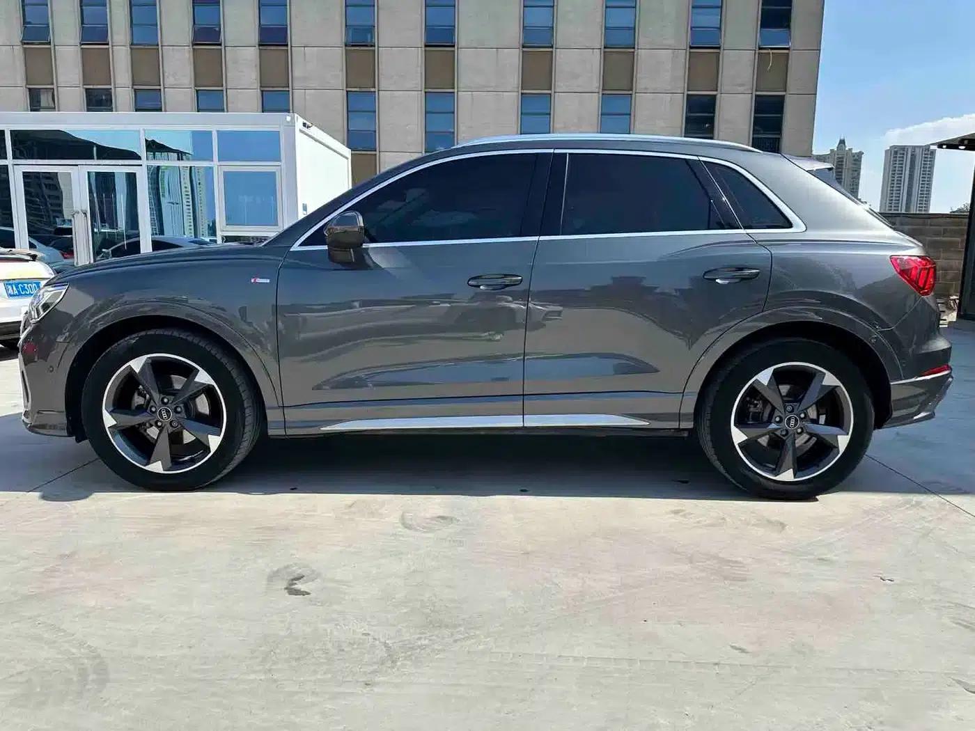 Audi Q3 2022 35 TFSI Fashion Dynamic Edition — миниатюра 3