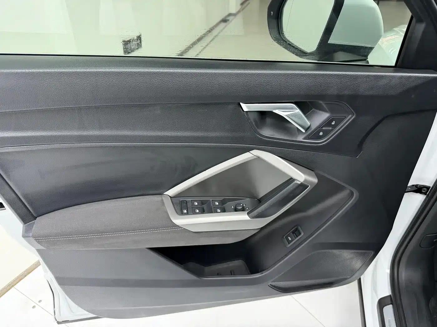 Audi Q3 2022 35 TFSI Fashion Dynamic Edition — миниатюра 11