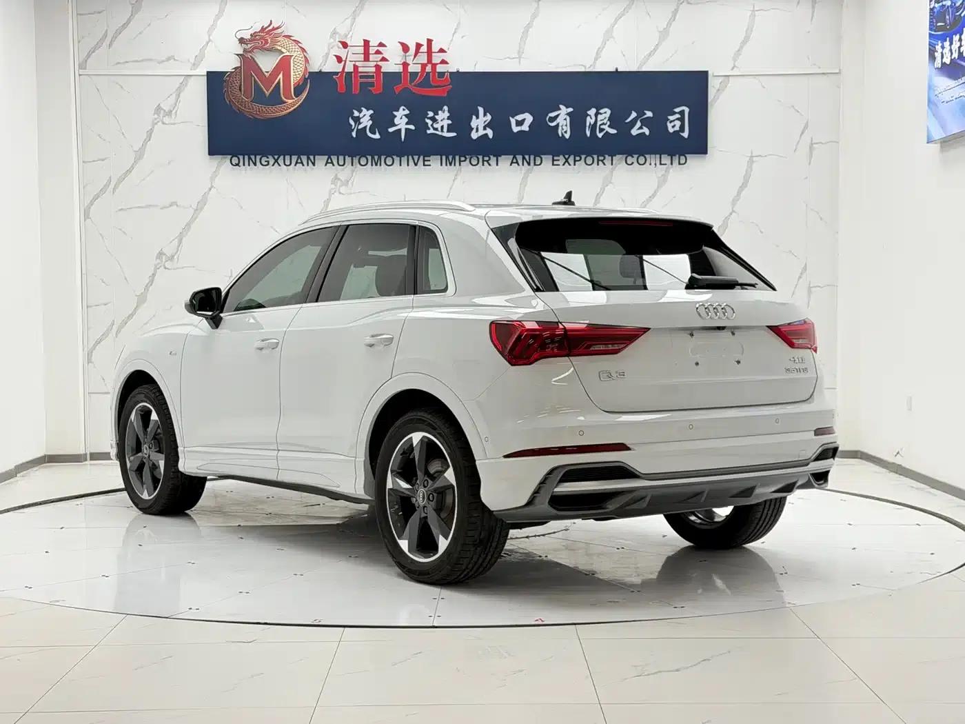 Audi Q3 2022 35 TFSI Fashion Dynamic Edition — миниатюра 4