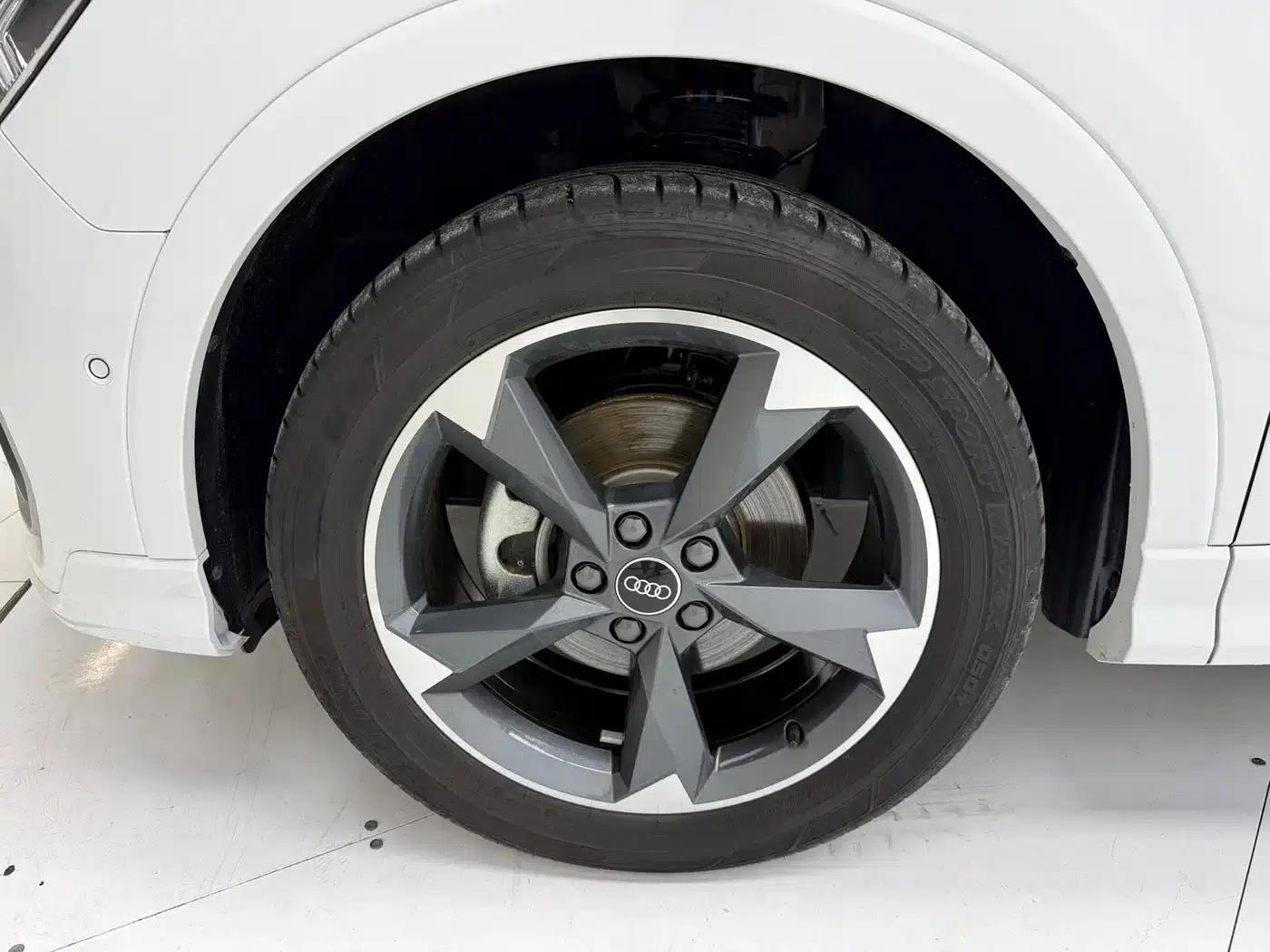Audi Q3 2022 35 TFSI Fashion Dynamic Edition — миниатюра 8
