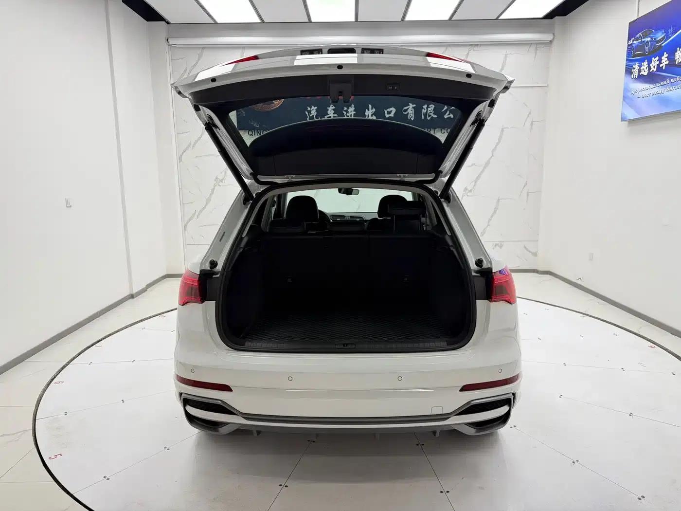 Audi Q3 2022 35 TFSI Fashion Dynamic Edition — миниатюра 9