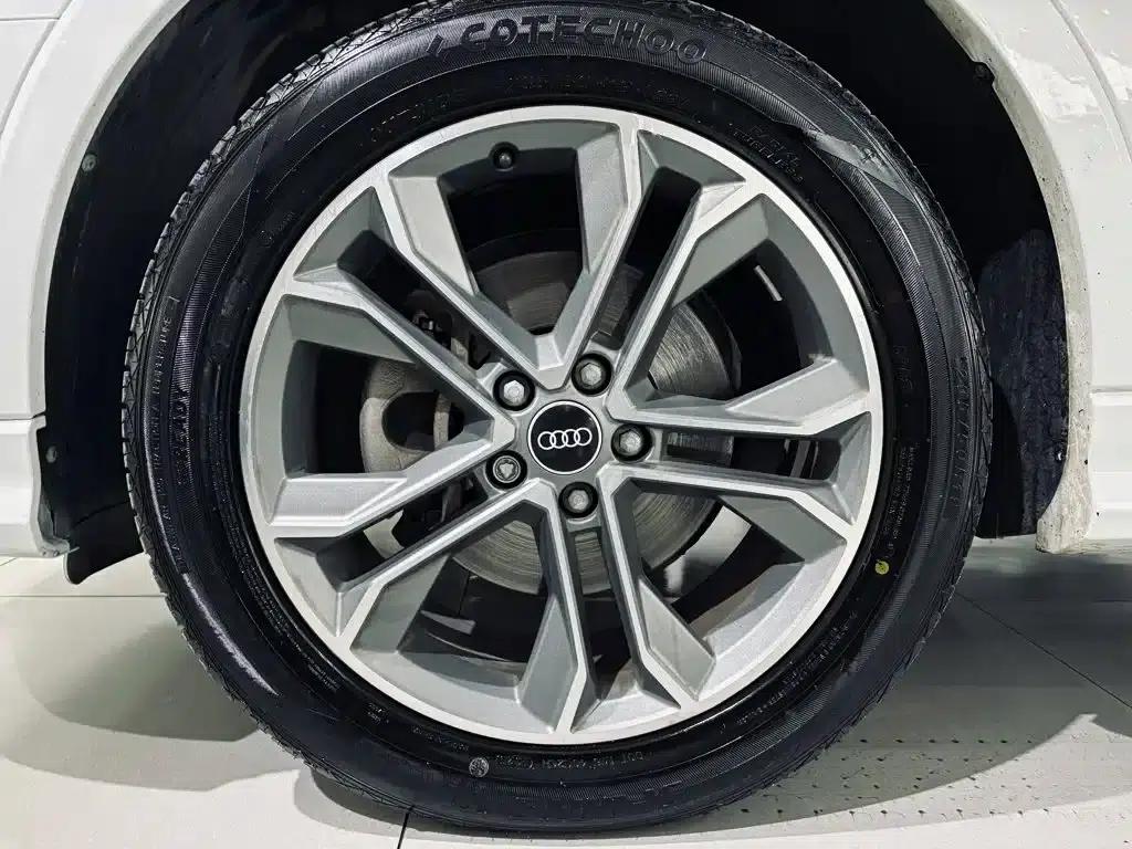 Audi Q3 2021 40 TFSI Fashion Dynamic Edition — миниатюра 9