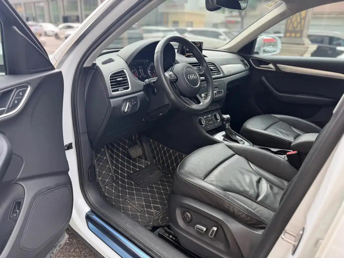 Audi Q3 2017 35 TFSI quattro AWD Fashion Edition — миниатюра 14