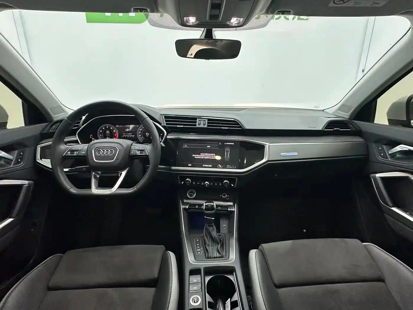 Audi Q3 2023 35 TFSI Fashion Dynamic (1.4T) — миниатюра 10