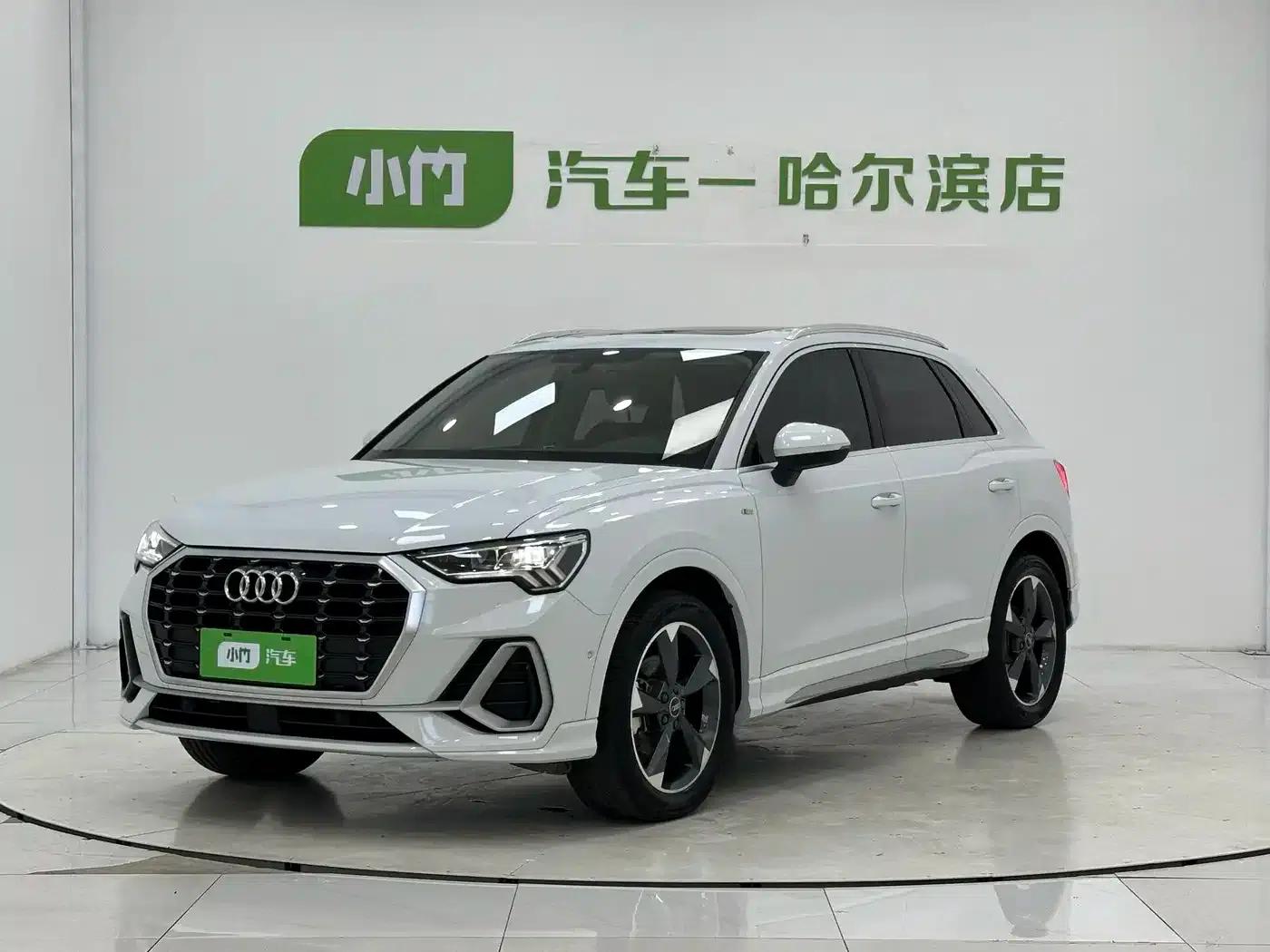 Audi Q3 2022 35 TFSI Fashion Dynamic Edition — миниатюра 1