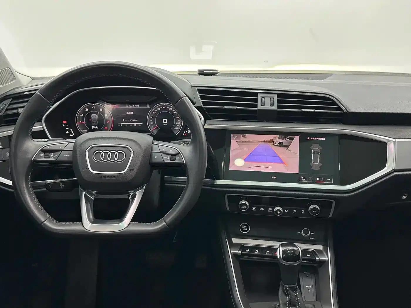 Audi Q3 2022 35 TFSI Fashion Dynamic Edition — миниатюра 11