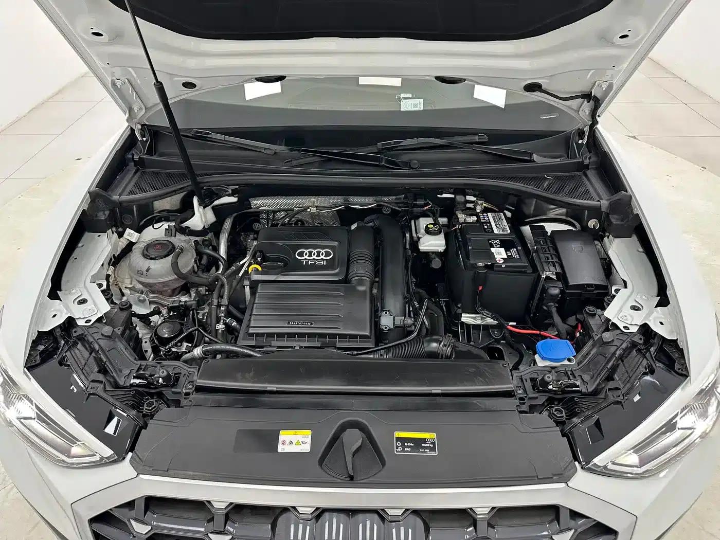 Audi Q3 2022 35 TFSI Fashion Dynamic Edition — миниатюра 18