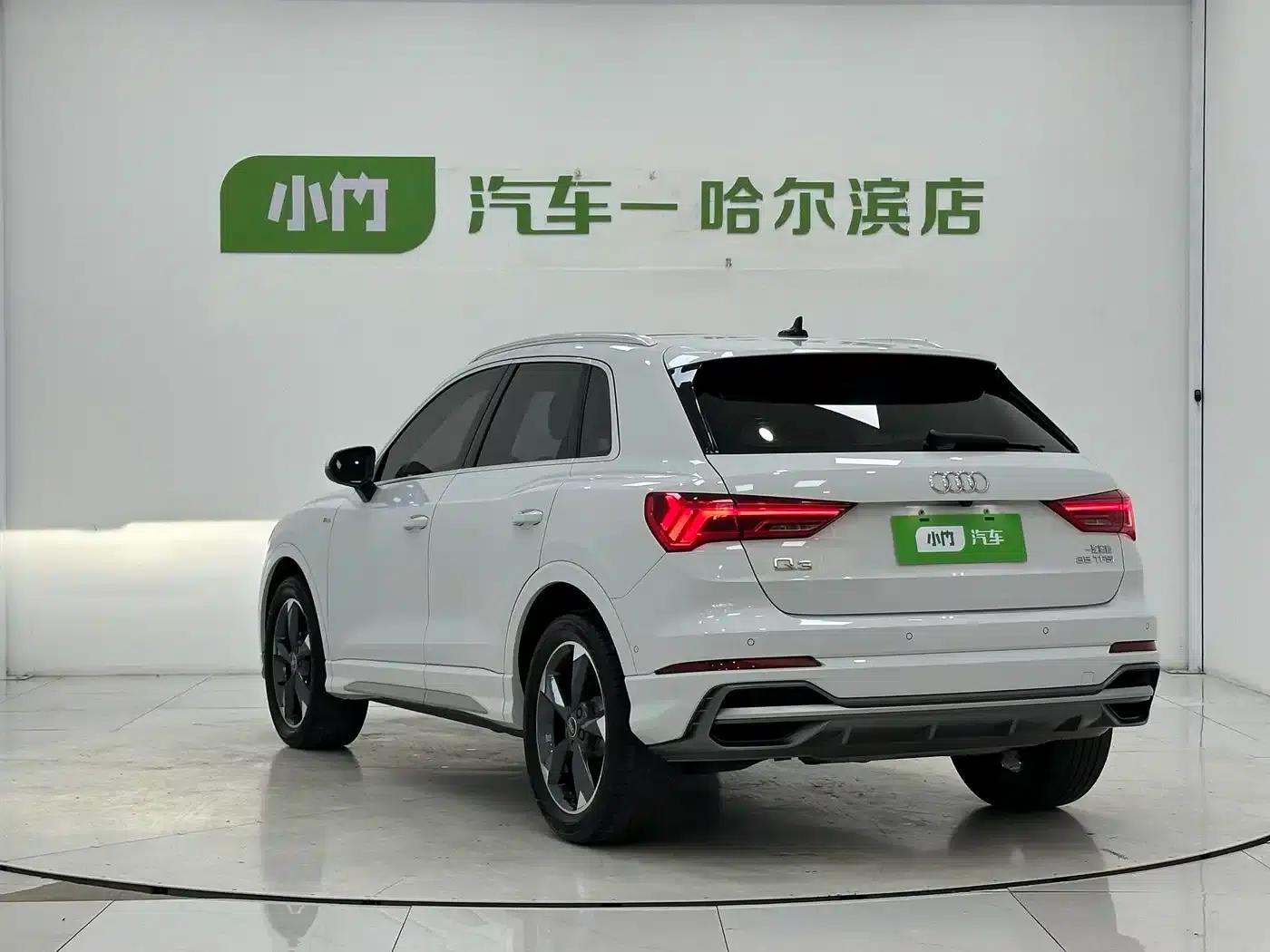 Audi Q3 2022 35 TFSI Fashion Dynamic Edition — миниатюра 4