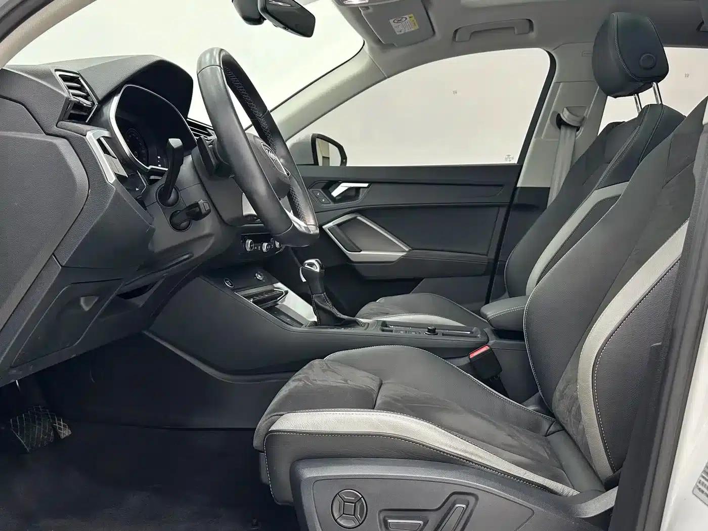 Audi Q3 2022 35 TFSI Fashion Dynamic Edition — миниатюра 7
