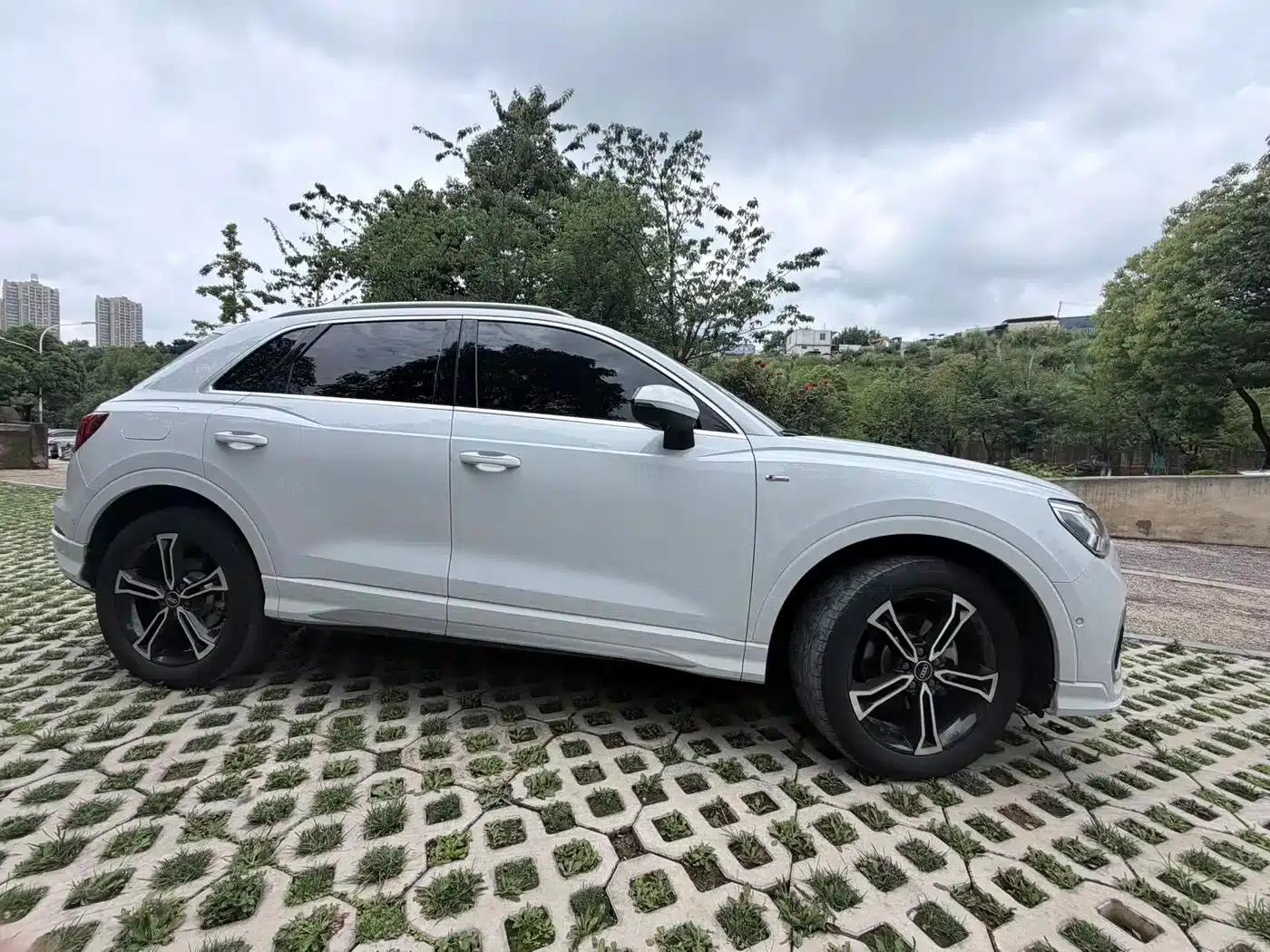 Audi Q3 2022 35 TFSI Fashion Dynamic Edition — миниатюра 4