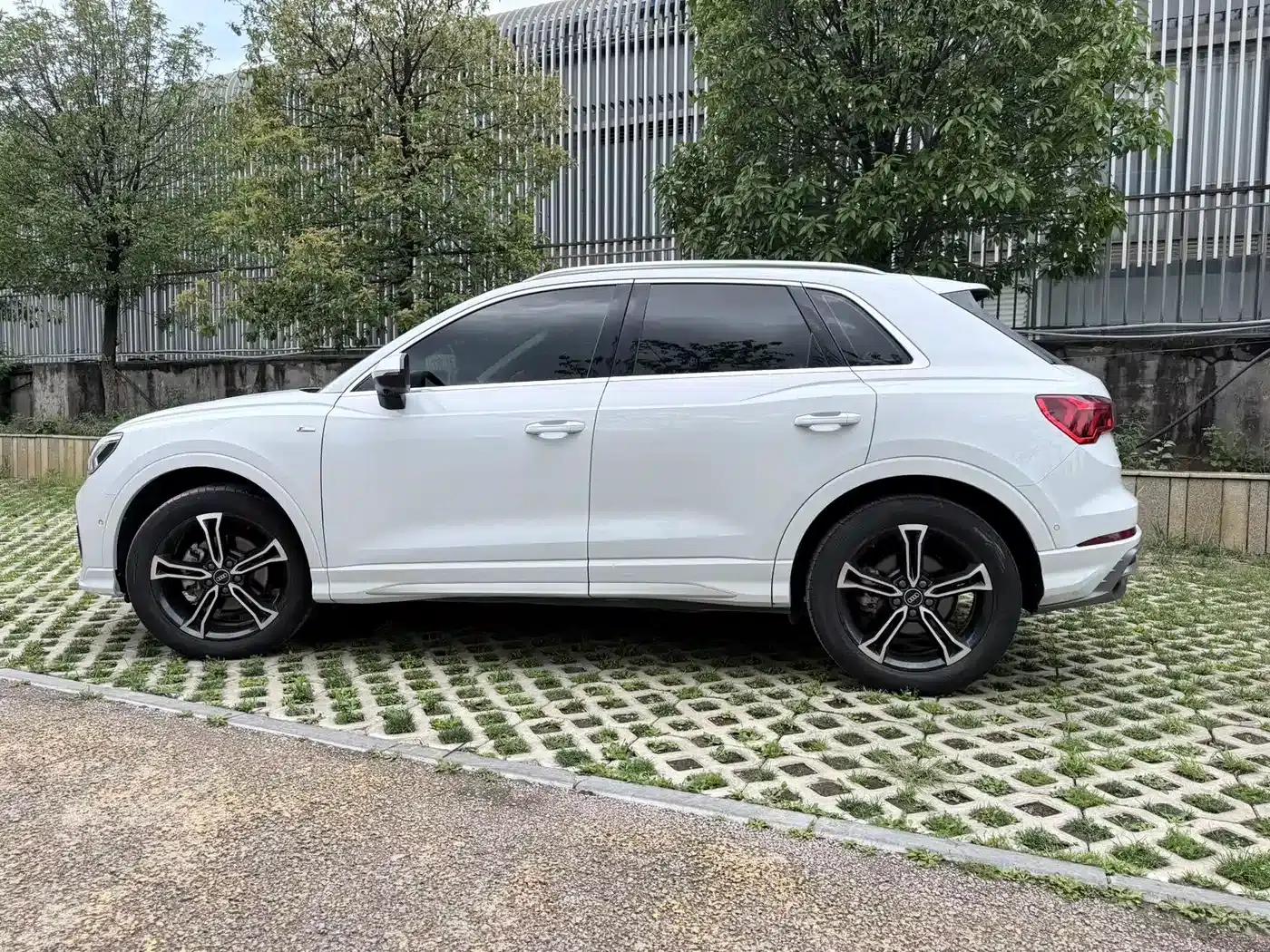 Audi Q3 2022 35 TFSI Fashion Dynamic Edition — миниатюра 7