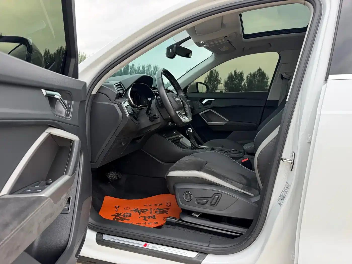 Audi Q3 2022 35 TFSI Fashion Dynamic Edition — миниатюра 13