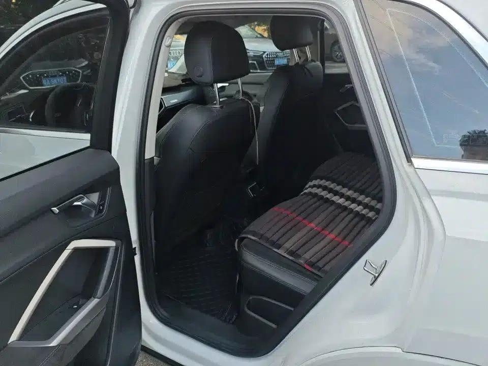 Audi Q3 2022 35 TFSI Fashion Dynamic Edition — миниатюра 2