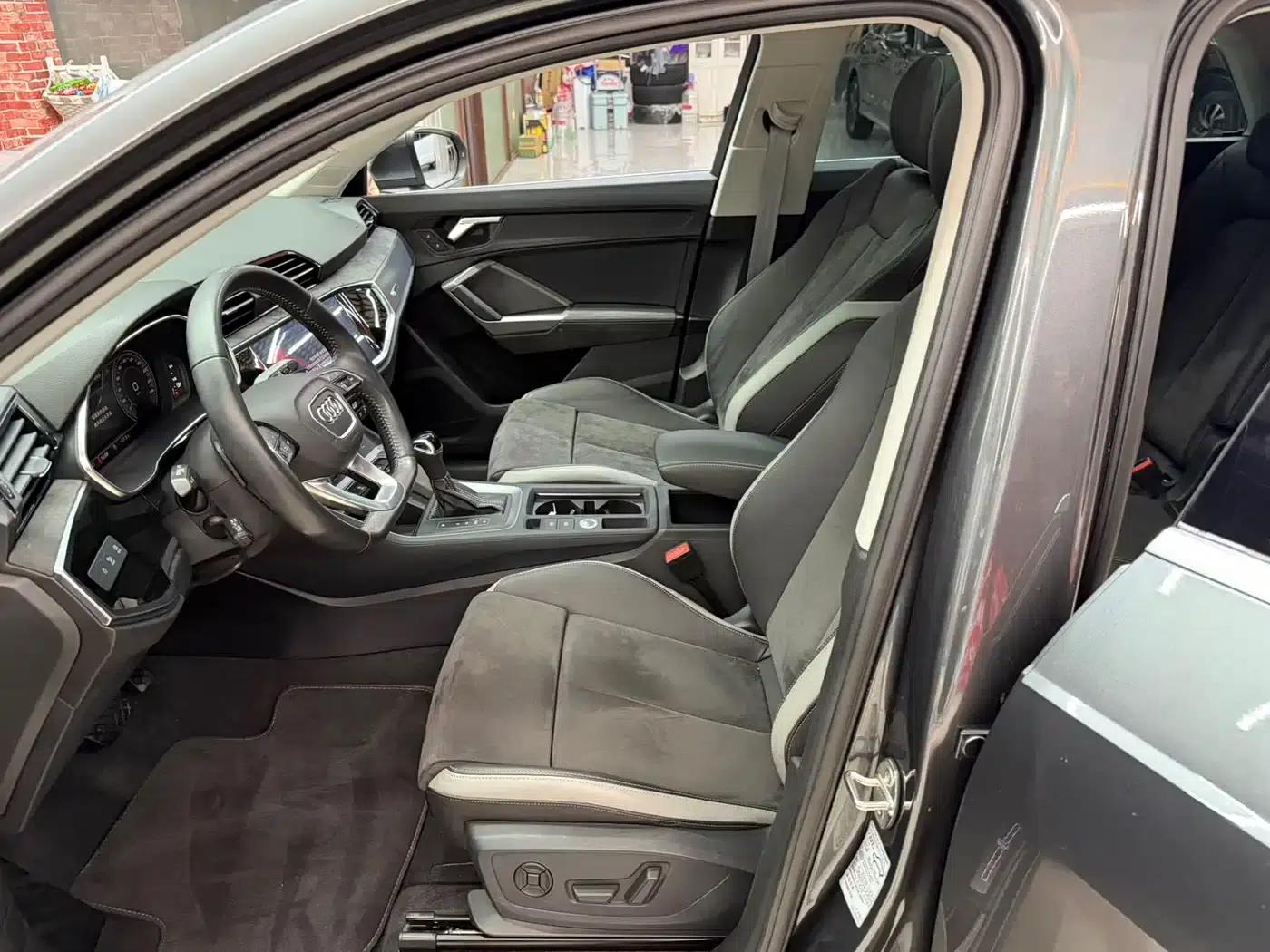 Audi Q3 2022 35 TFSI Fashion Dynamic Edition — миниатюра 15