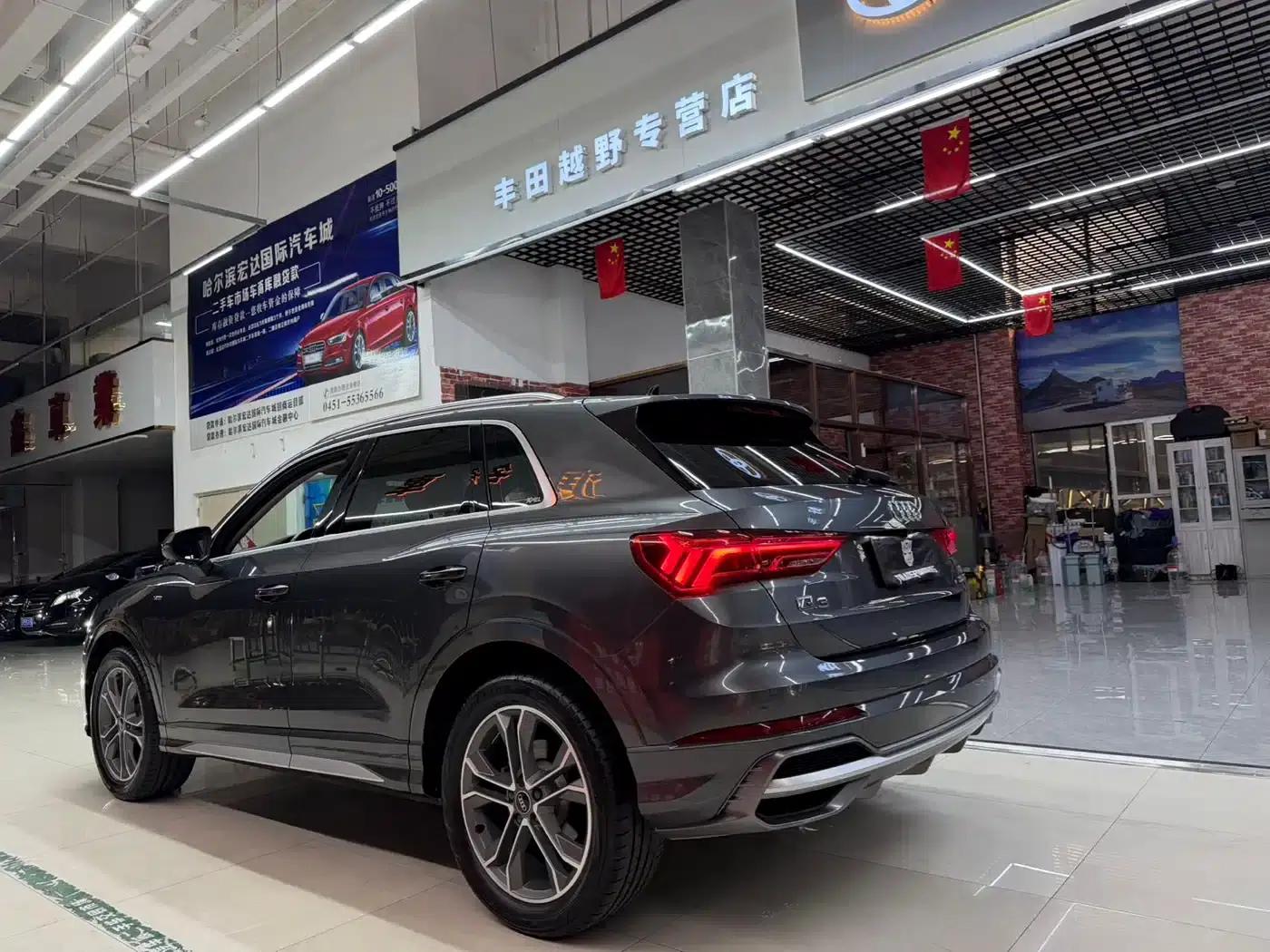 Audi Q3 2022 35 TFSI Fashion Dynamic Edition — миниатюра 8