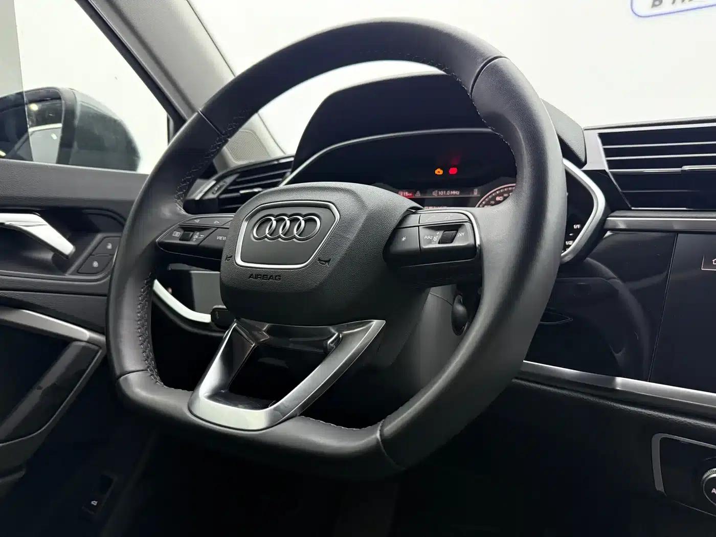 Audi Q3 2023 35 TFSI Fashion Dynamic (1.4T) — миниатюра 14