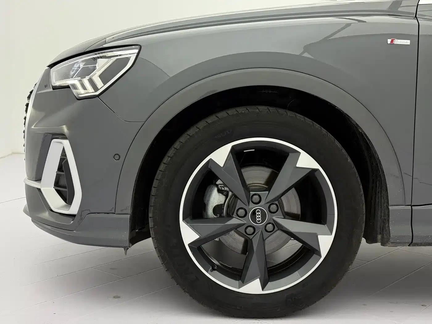 Audi Q3 2023 35 TFSI Fashion Dynamic (1.4T) — миниатюра 18