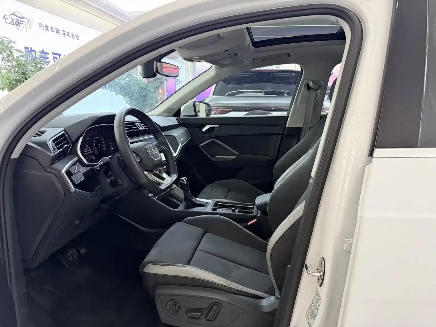 Audi Q3 2023 35 TFSI Fashion Dynamic (1.4T) — миниатюра 4