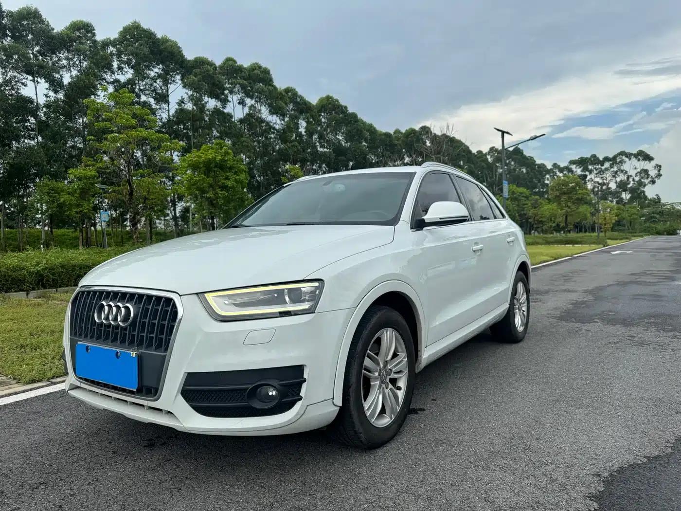 Audi Q3 2013 35 TFSI Progressive — миниатюра 1
