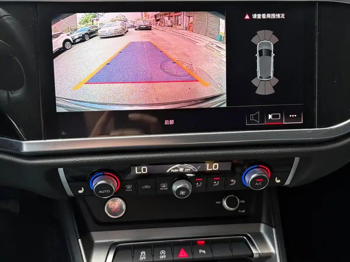 Audi Q3 2022 35 TFSI Progressive Dynamic — миниатюра 12