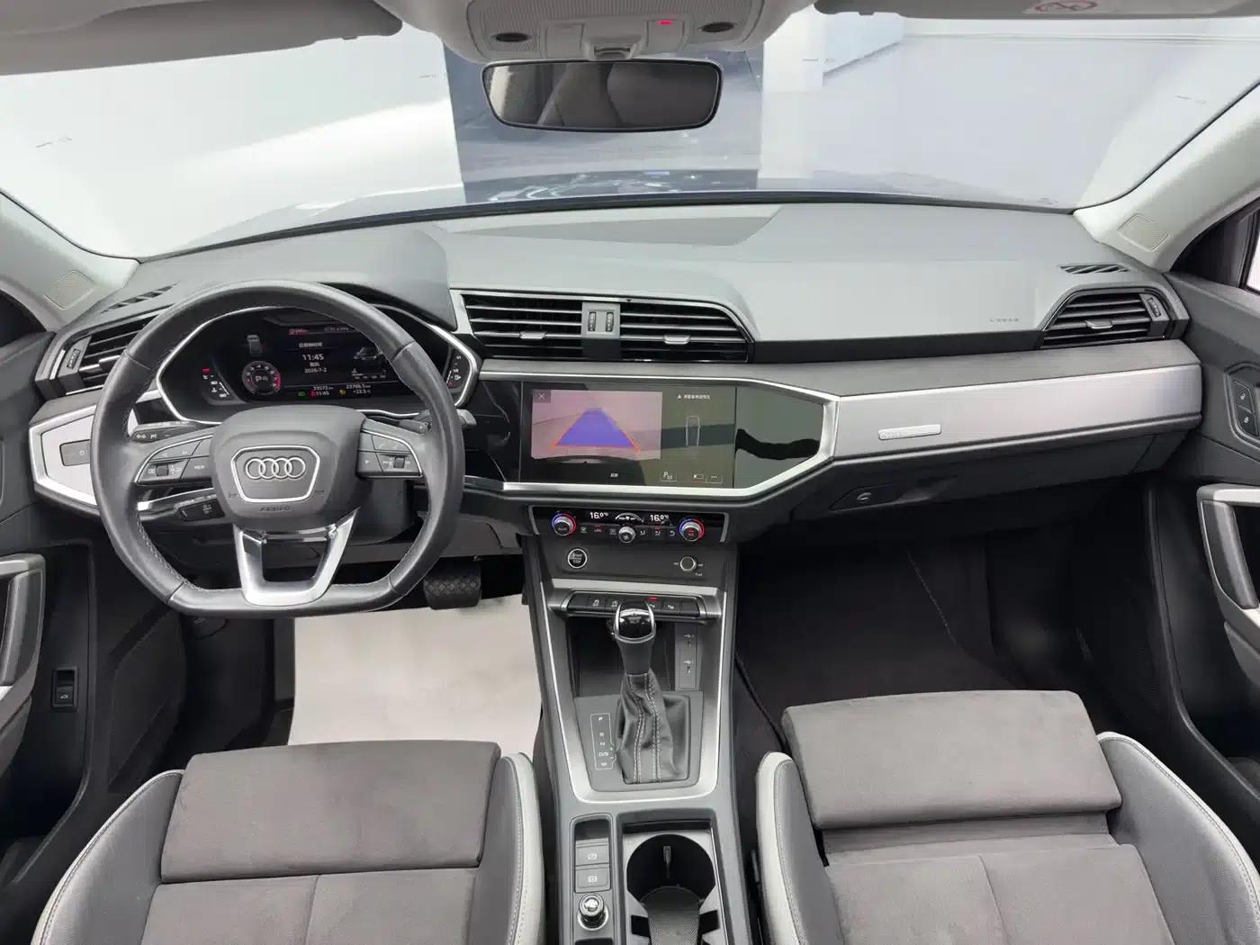 Audi Q3 2023 35 TFSI Fashion Dynamic (1.4T) — миниатюра 18