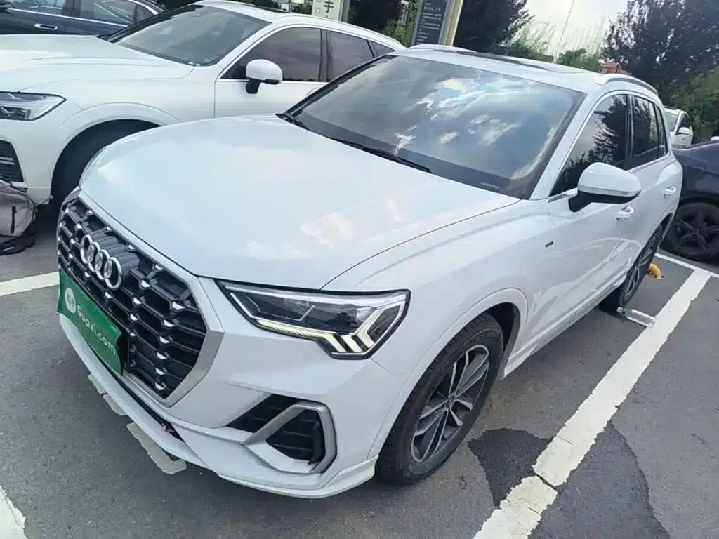 Audi Q3 2022 35 TFSI Progressive Dynamic — миниатюра 1