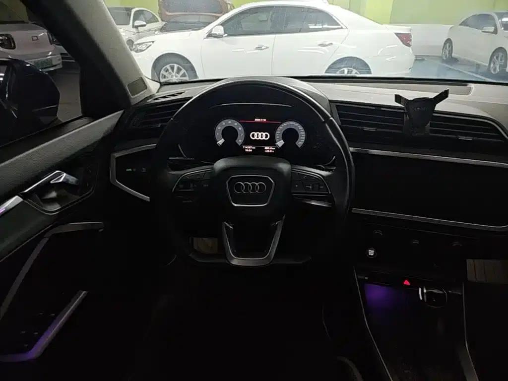 Audi Q3 2019 40 TFSI Fashion Dynamic Edition — миниатюра 11