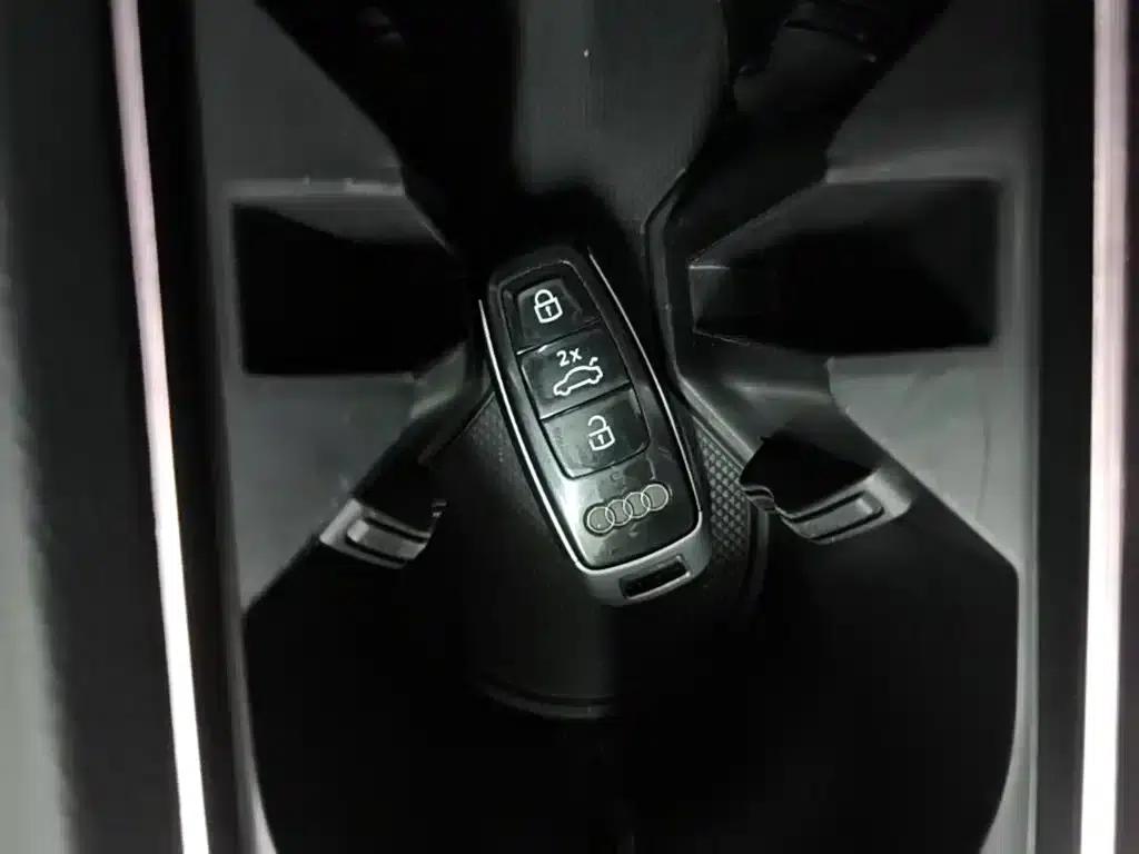 Audi Q3 2024 35 TFSI Fashion Dynamic Edition — миниатюра 9