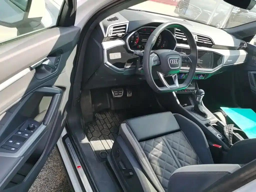 Audi Q3 2025 45th Anniversary Edition 35TFSI Fashion Dynamic — миниатюра 23