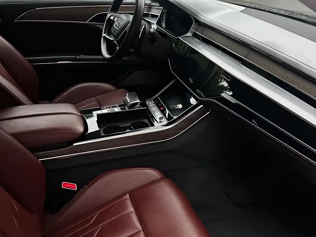 2021 Audi A8 A8L 55 TFSI quattro Premium — миниатюра 11