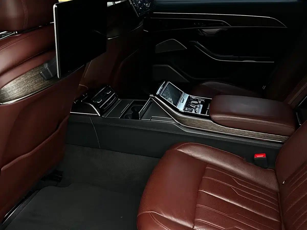 2021 Audi A8 A8L 55 TFSI quattro Premium — миниатюра 7