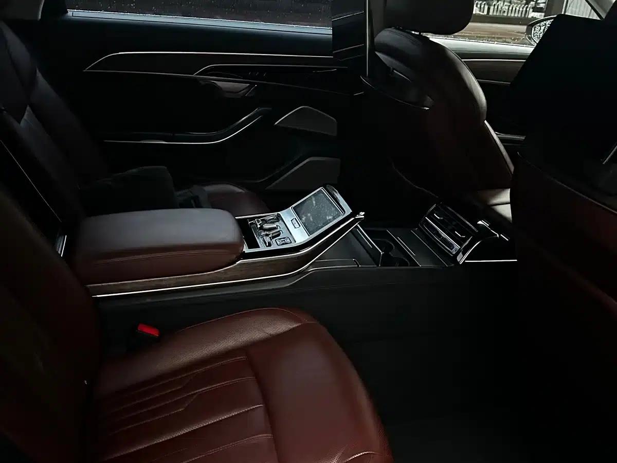 2021 Audi A8 A8L 55 TFSI quattro Premium — миниатюра 10