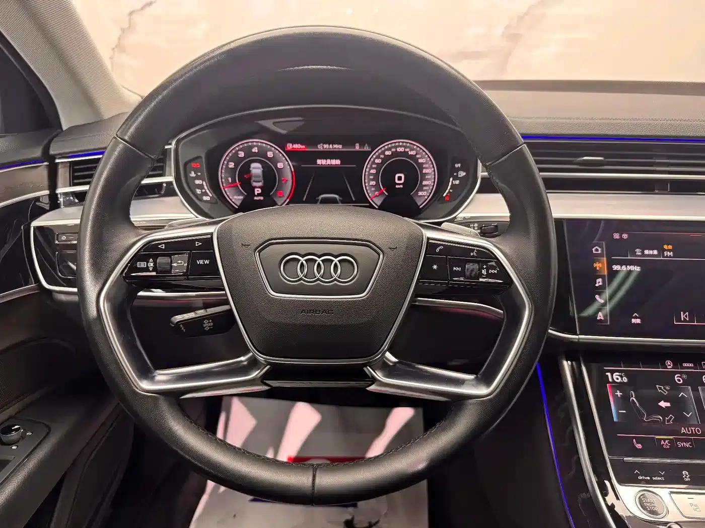 2021 Audi A8 A8L 50 TFSI quattro Comfort — миниатюра 14