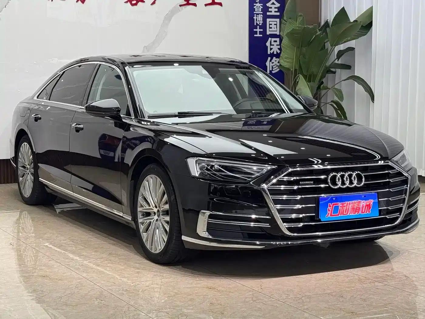 2021 Audi A8 A8L 50 TFSI quattro Comfort — миниатюра 3