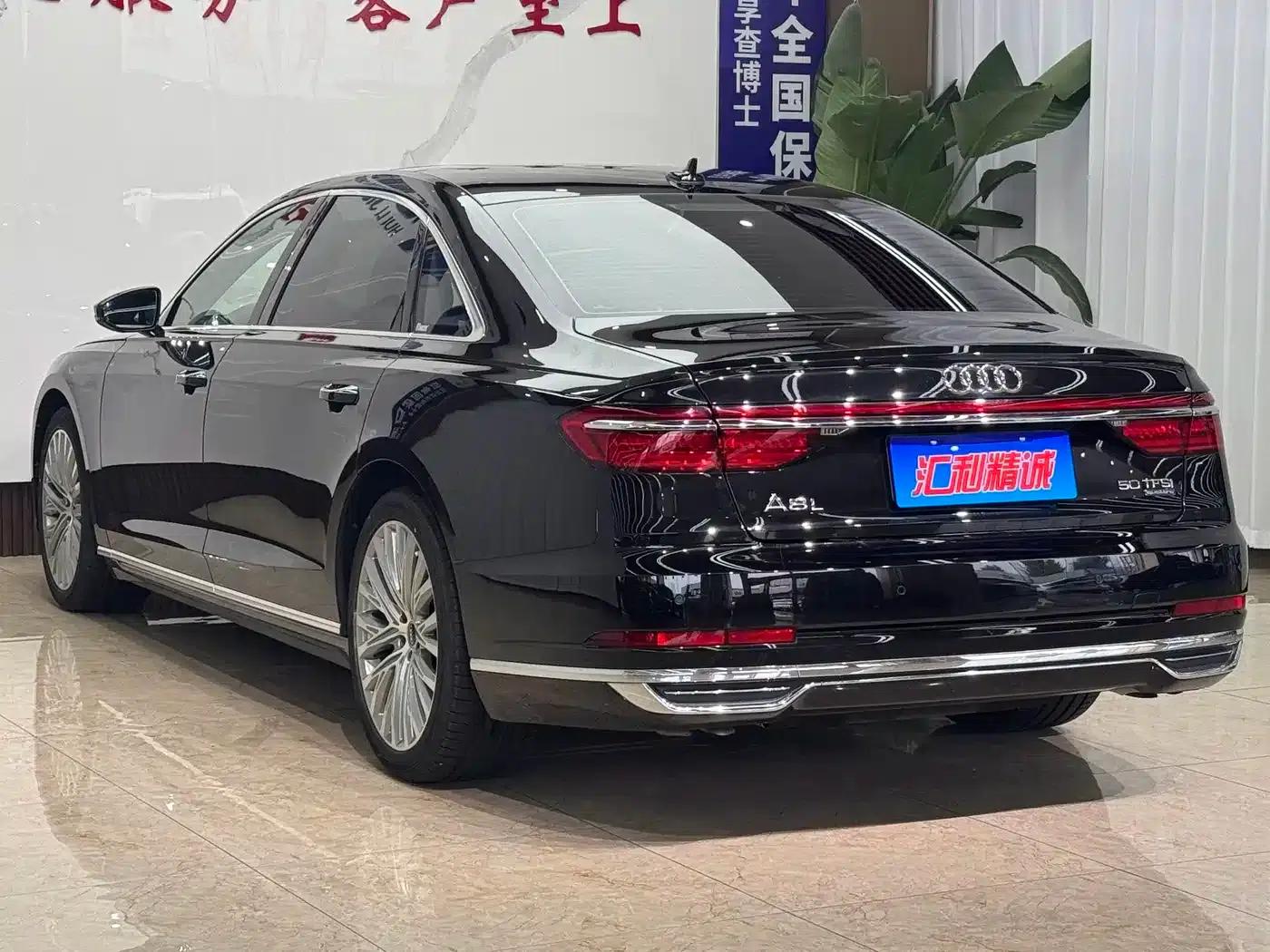 2021 Audi A8 A8L 50 TFSI quattro Comfort — миниатюра 4