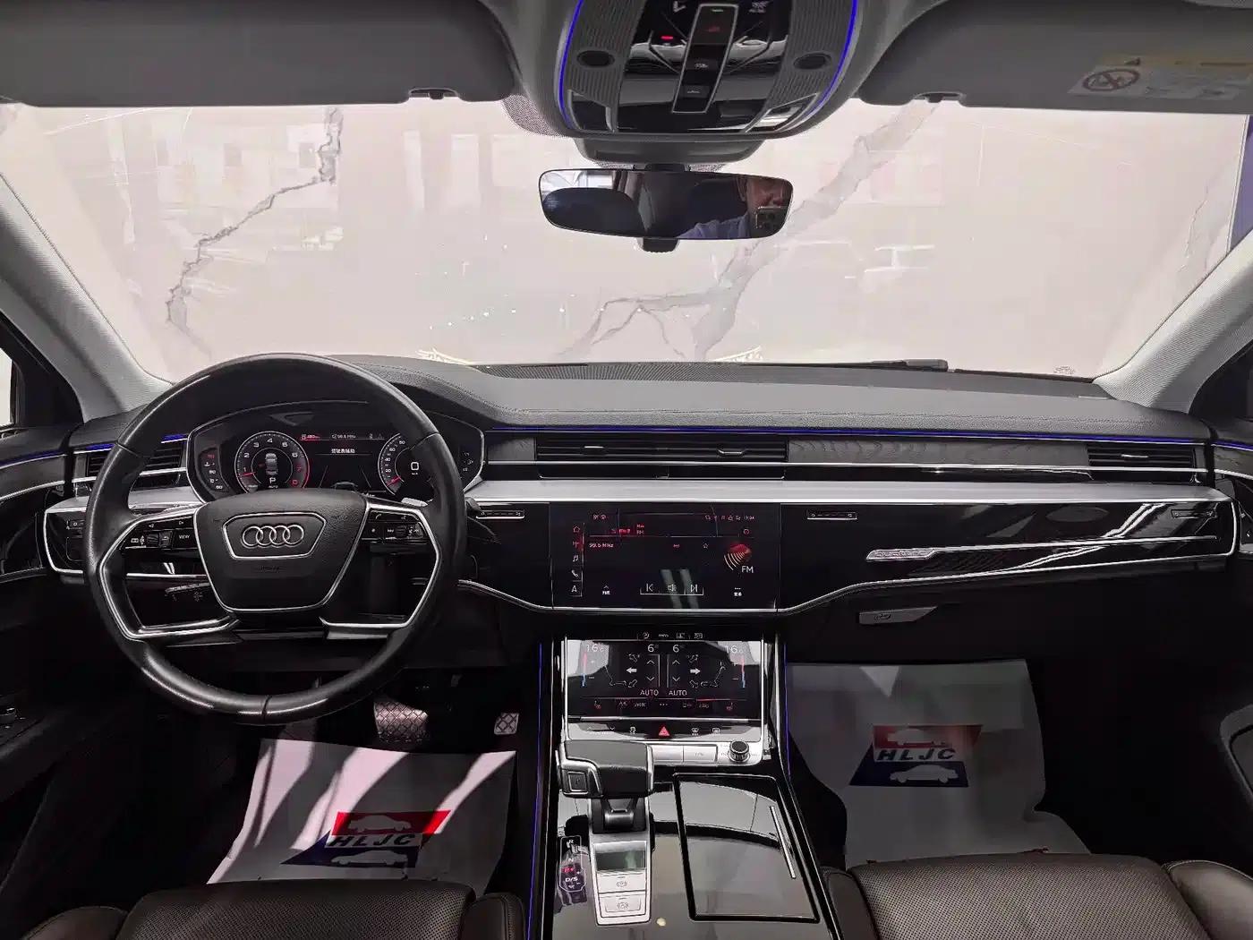 2021 Audi A8 A8L 50 TFSI quattro Comfort — миниатюра 9
