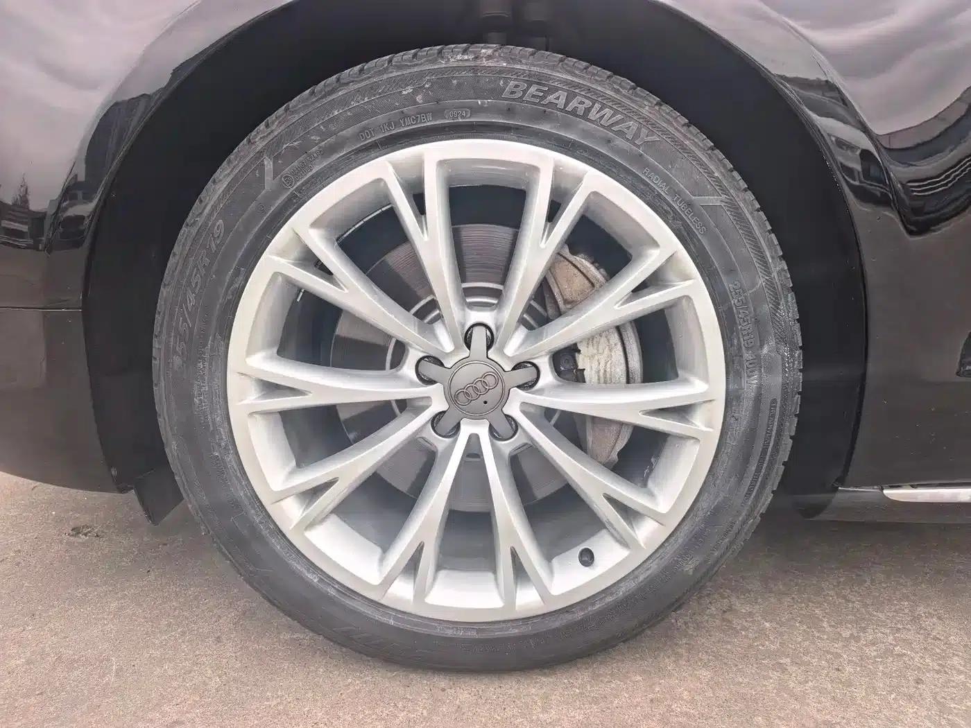 2013 Audi A8 A8L 45 TFSI quattro Comfort — миниатюра 10