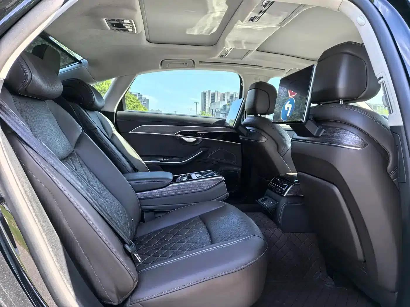 2023 Audi A8 A8L 55 TFSI quattro Flagship — миниатюра 16