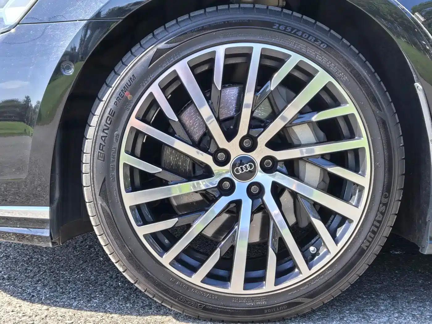 2023 Audi A8 A8L 55 TFSI quattro Flagship — миниатюра 5