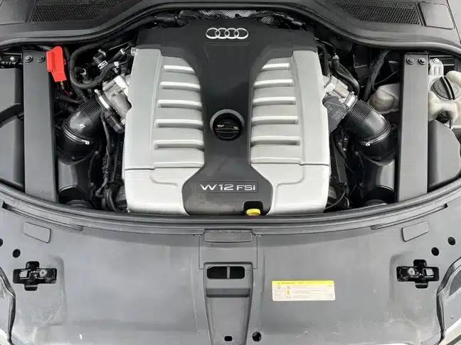2014 Audi A8 A8L 6.3 FSI W12 quattro Flagship Model — миниатюра 9