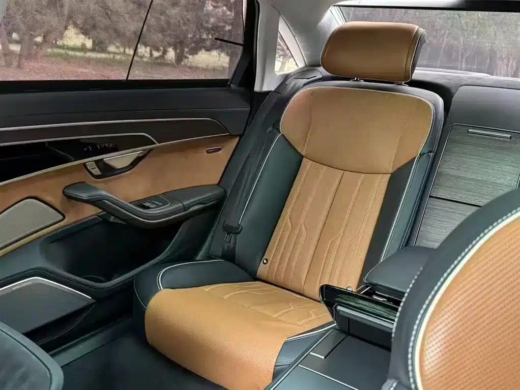 2021 Audi A8 A8L 60 TFSI quattro Premium — миниатюра 5